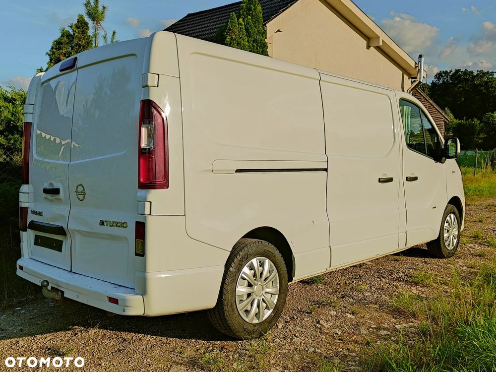 Opel Vivaro L2H1 - 12