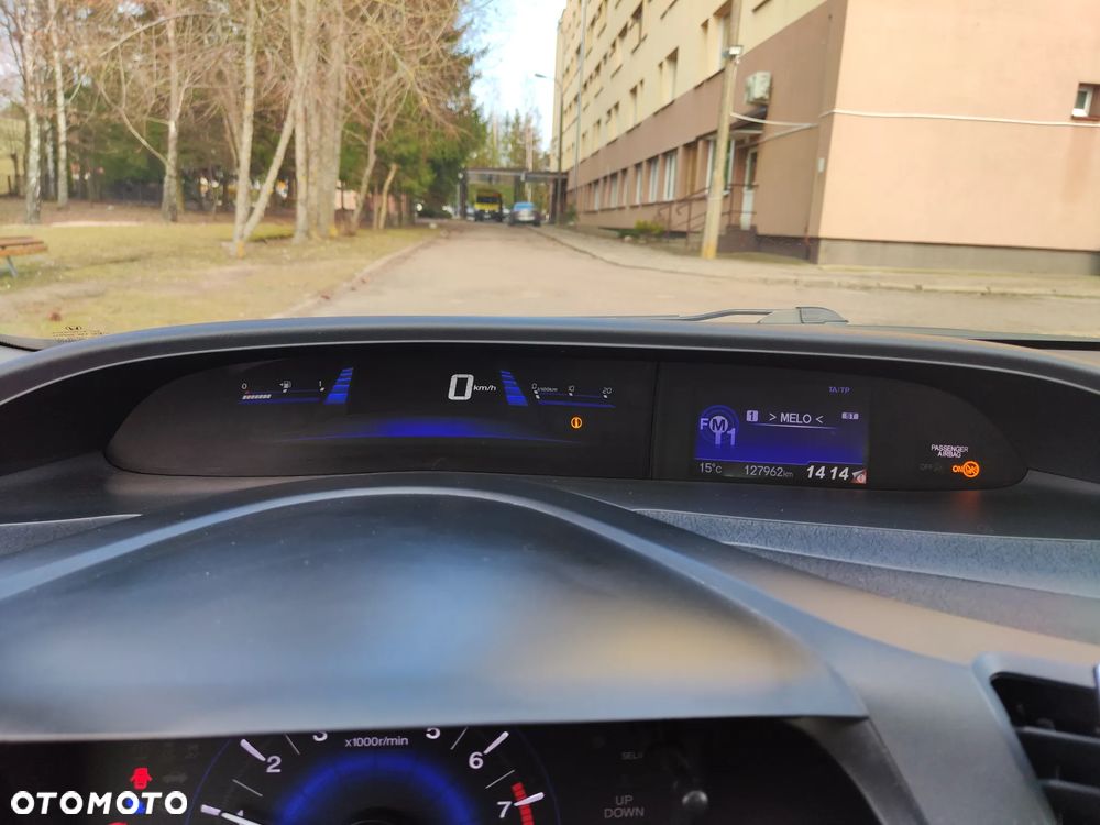 Honda Civic 1.8 Executive EU6 - 9
