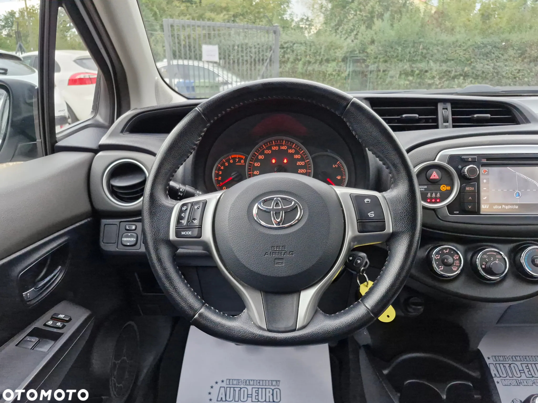Toyota Yaris 1.33 Luna - 28