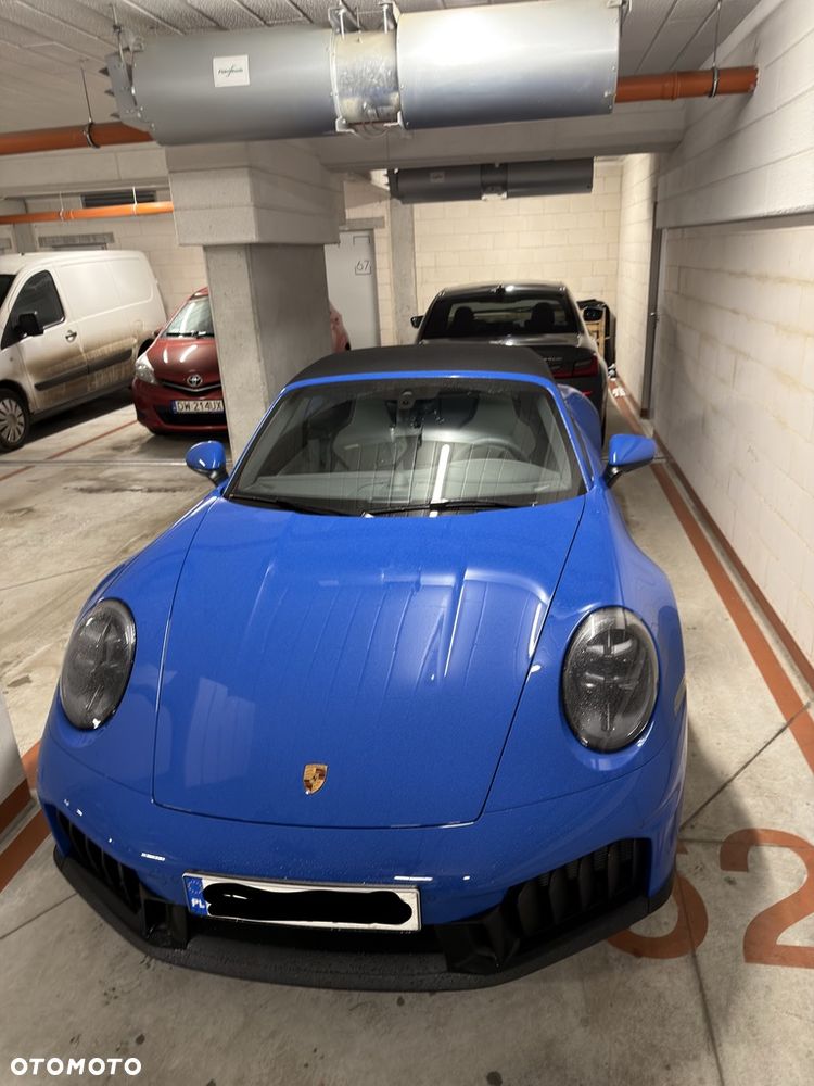 Porsche 911 Carrera T-Hybrid 4 GTS - 2