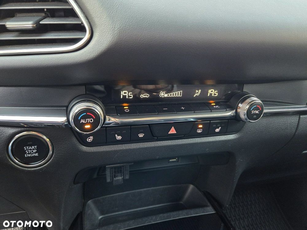 Mazda CX-30 SKYACTIV-X 2.0 M-Hybrid - 23