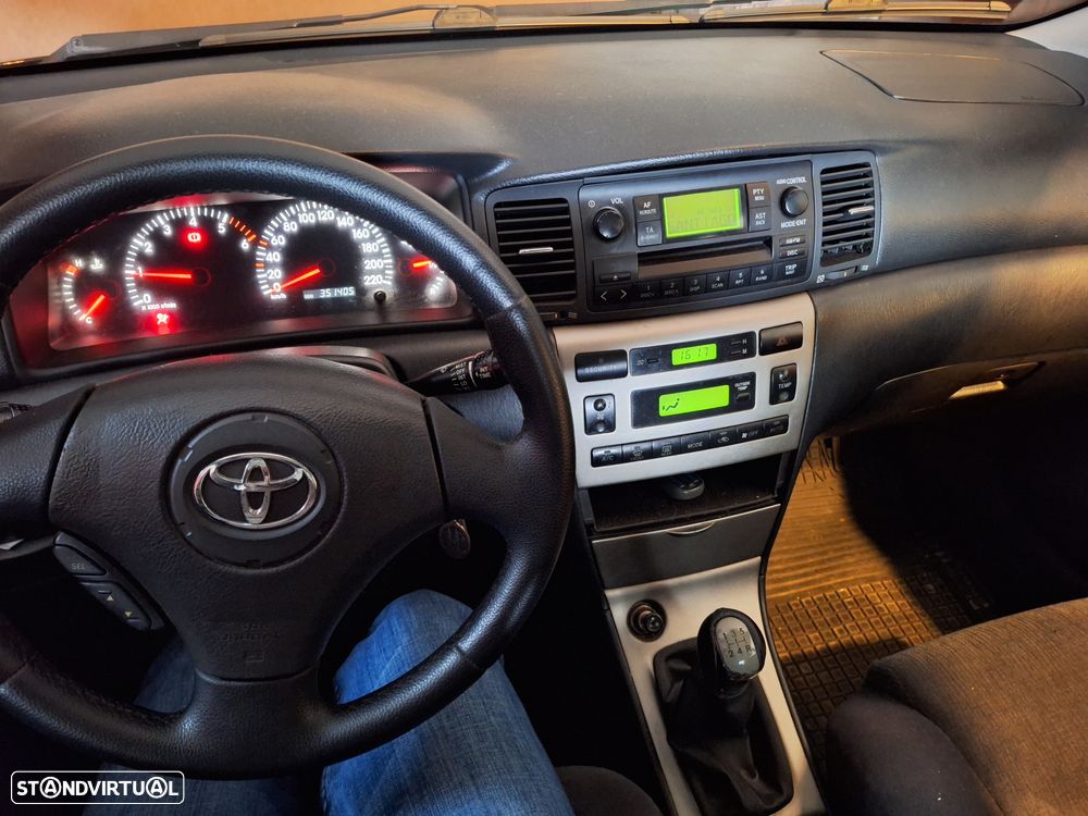 Toyota Corolla 2.0 D-4D Terra AC - 5