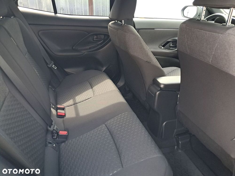 Toyota Yaris Cross Hybrid 1.5 Style - 11