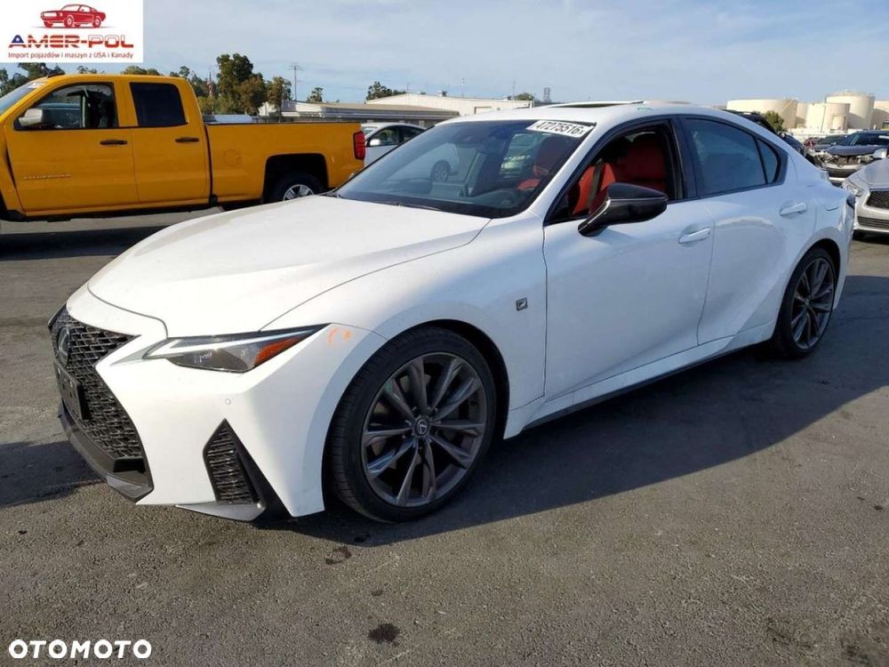 Lexus IS - 1