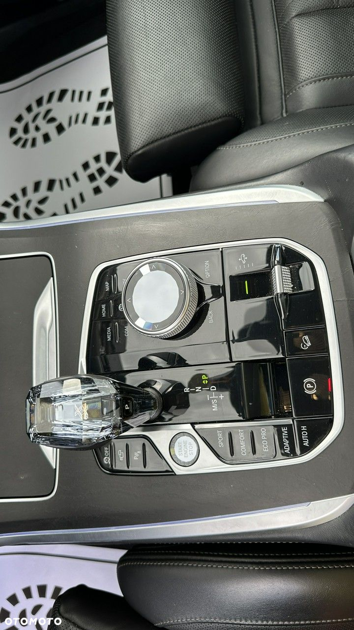 BMW X7 - 34