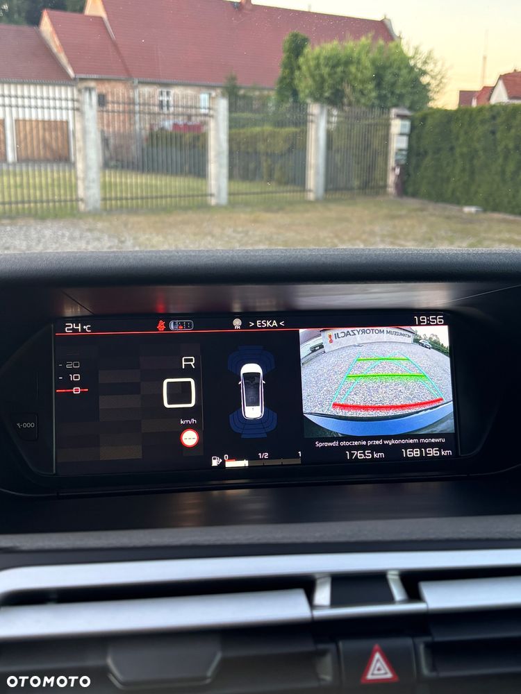 Citroën C4 SpaceTourer 1.5 BlueHDi Shine Pack S&S EAT8 - 26