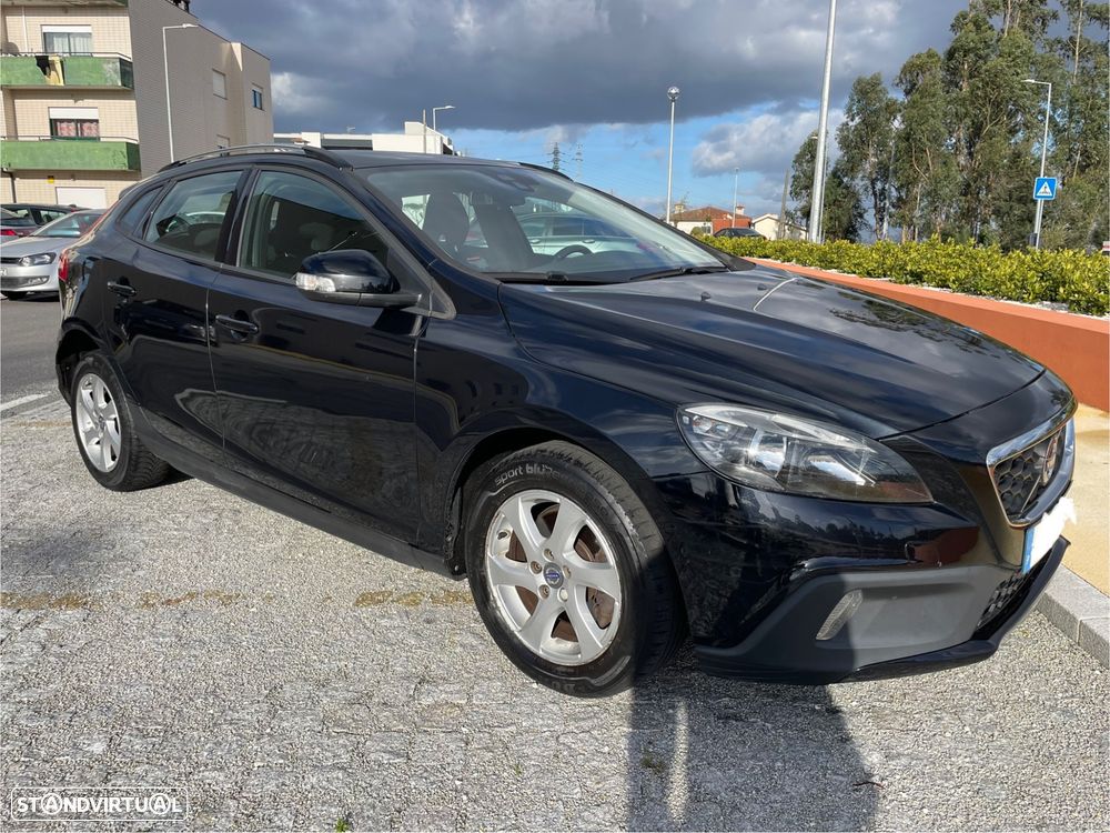 Volvo V40 Cross Country D2 Powershift Kinetic - 1