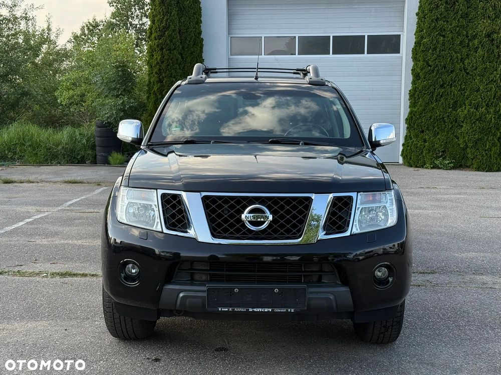 Nissan Navara 3.0 D V6 Platinum Long EU5 - 3