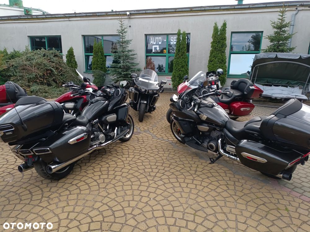 Yamaha Venture - 9