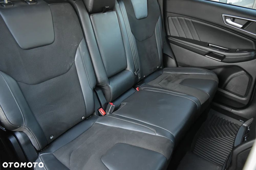 Ford Edge 2.0 TDCi Bi-Turbo 4x4 ST-LINE - 34
