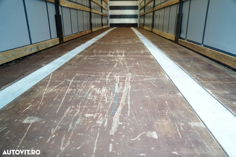 Kögel CORTINĂ / STANDARD / PUNTE RIDICATĂ - 21