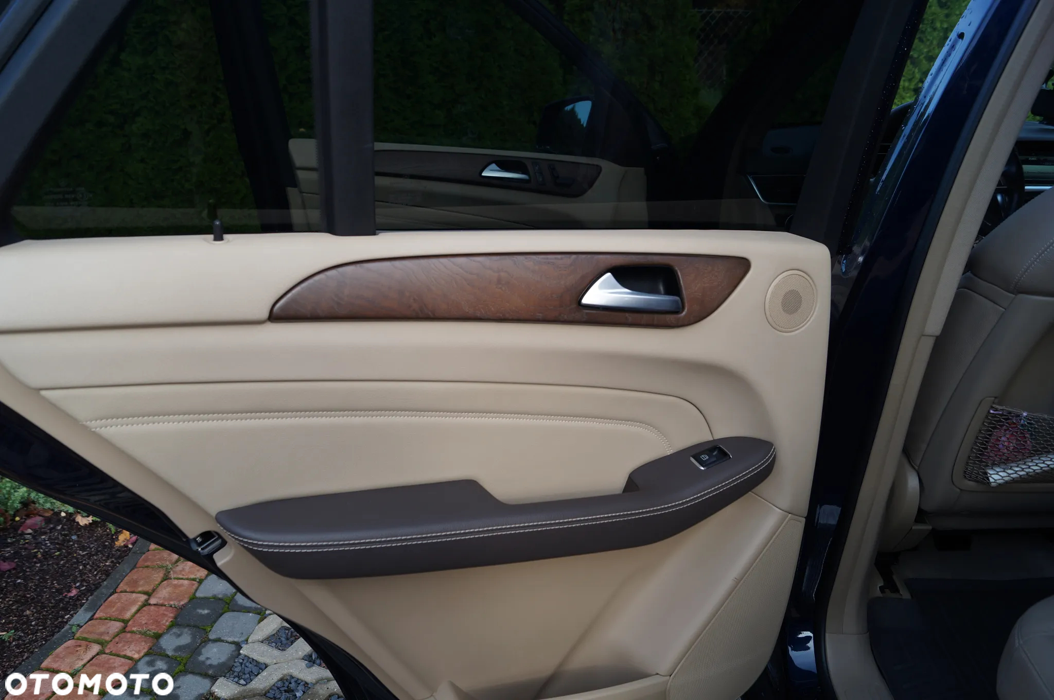 Mercedes-Benz ML 350 BlueTec 4-Matic - 20