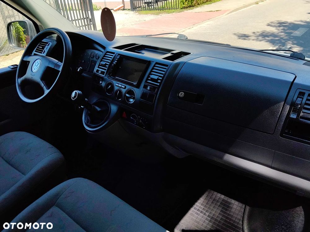 Volkswagen Transporter - 13
