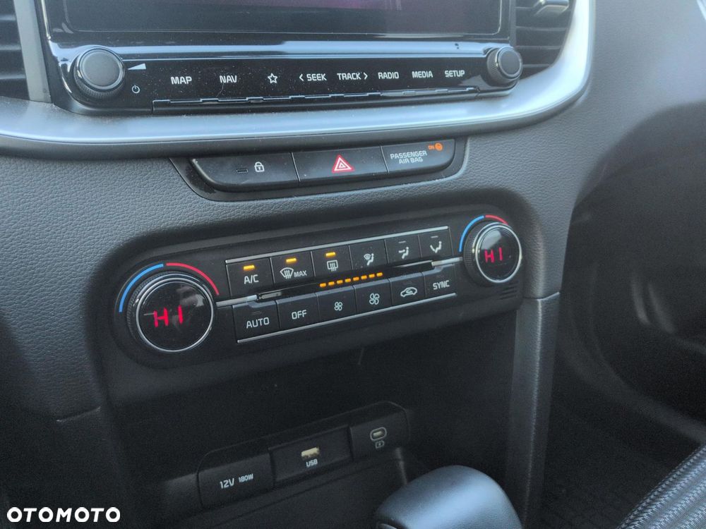 Kia Ceed 1.5 T-GDI M DCT - 15