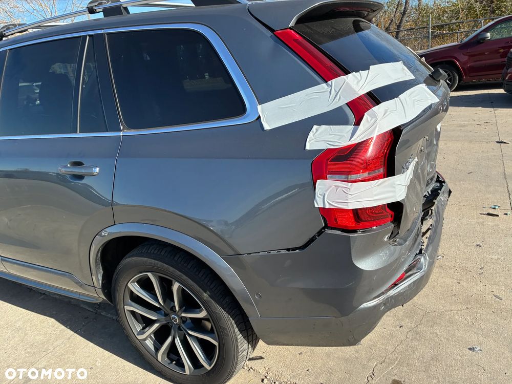 Volvo XC 90 T6 AWD Geartronic Momentum - 11