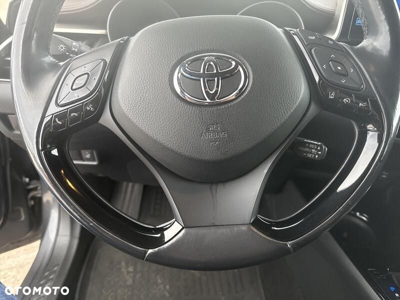 Toyota C-HR 1.8 Hybrid Prestige - 13