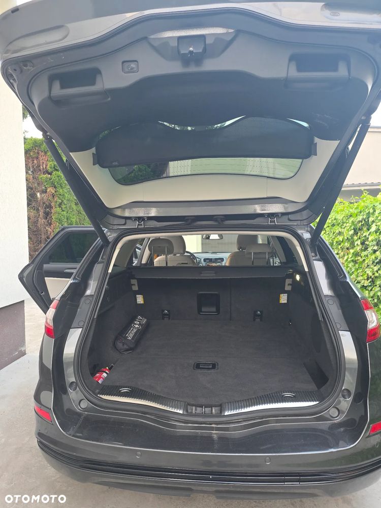 Ford Mondeo 2.0 TDCi Titanium - 9