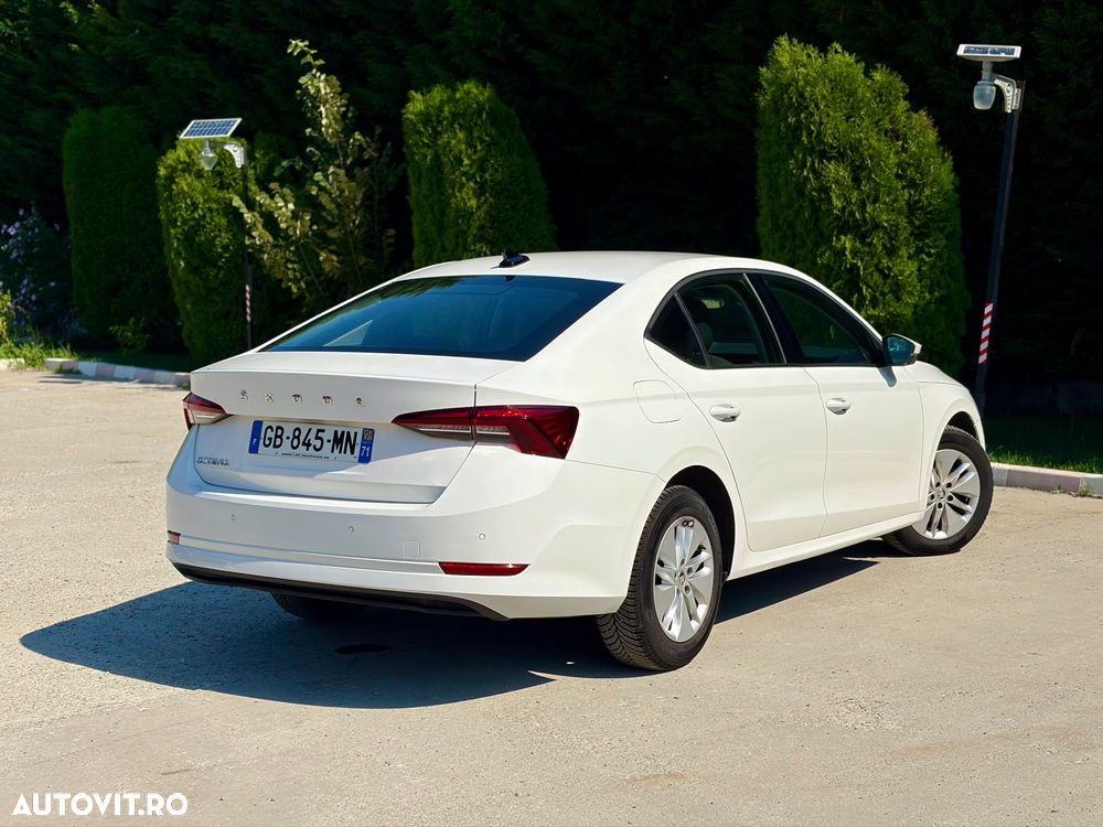 Skoda Octavia - 4