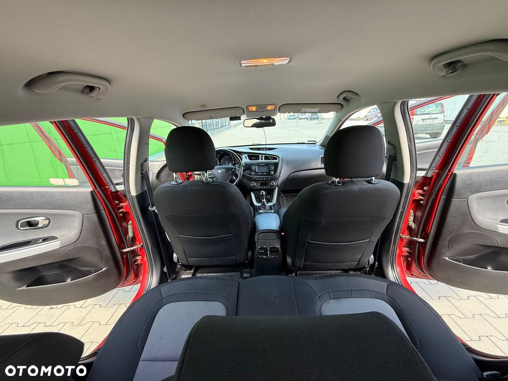 Kia Ceed 1.6 GDI L Business Line - 11