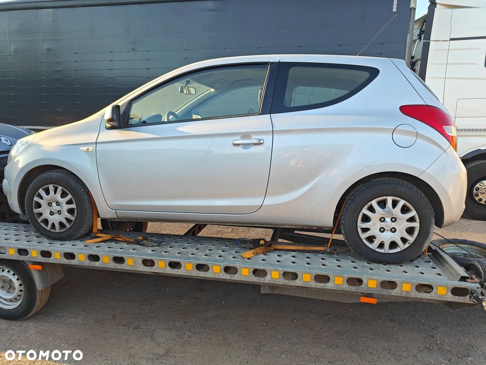 Hyundai i20 1.2 Edition 20 - 2