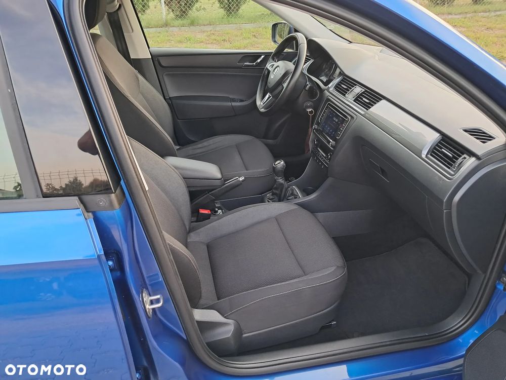 Skoda RAPID 1.6 TDI Edition - 18