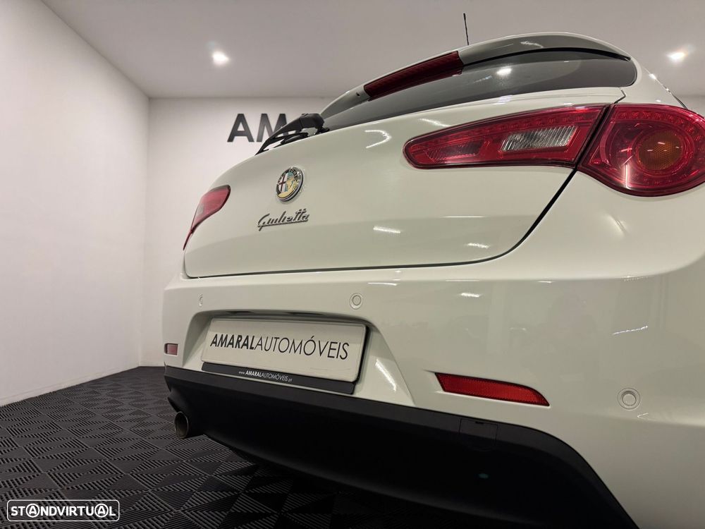 Alfa Romeo Giulietta 1.6 JTDM Distinctive - 21