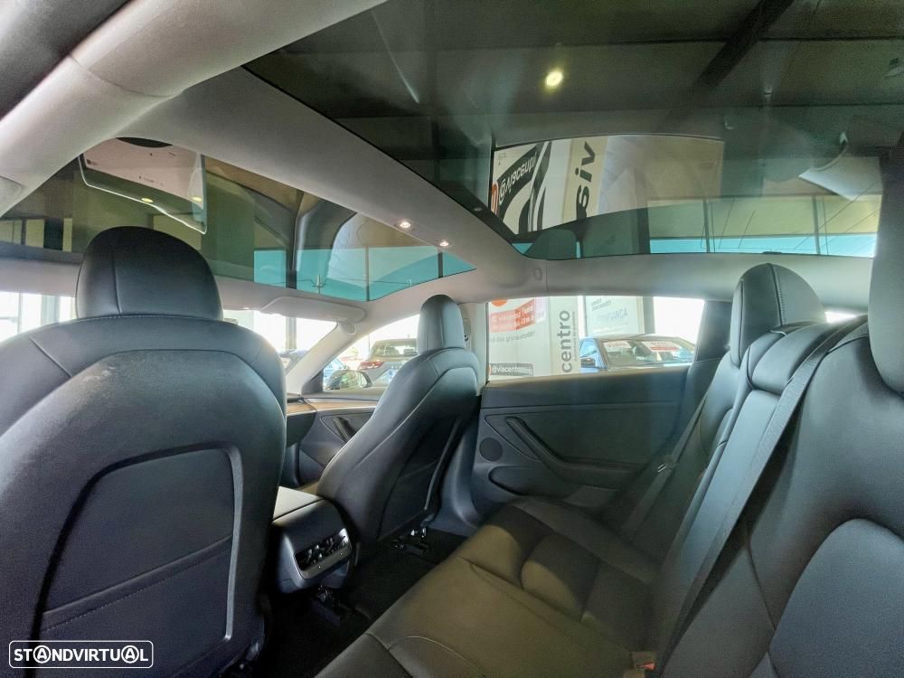 Tesla Model 3 Tração Traseira - 12