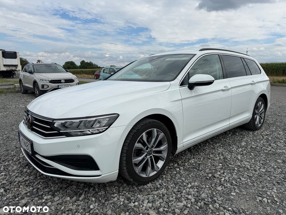 Volkswagen Passat 1.5 TSI EVO Business DSG - 1
