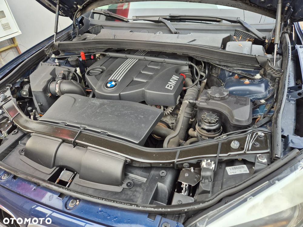 BMW X1 xDrive20d - 41