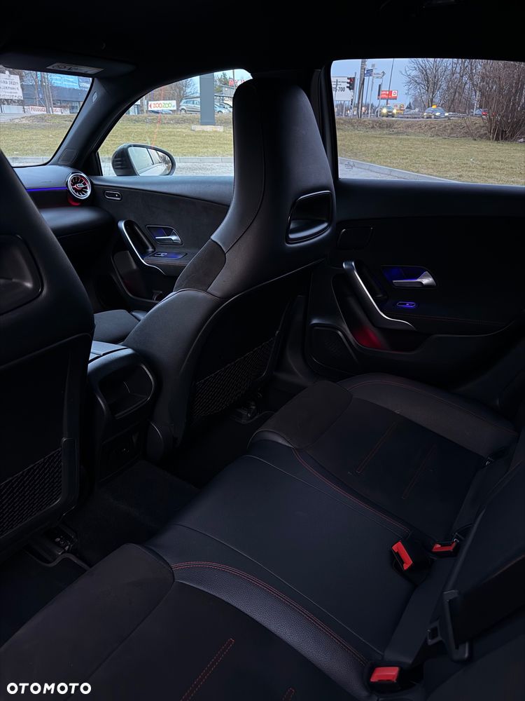 Mercedes-Benz Klasa A 200 d 8G-DCT AMG Line - 12