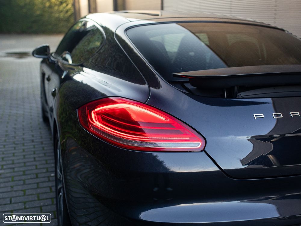 Porsche Panamera Standard - 12