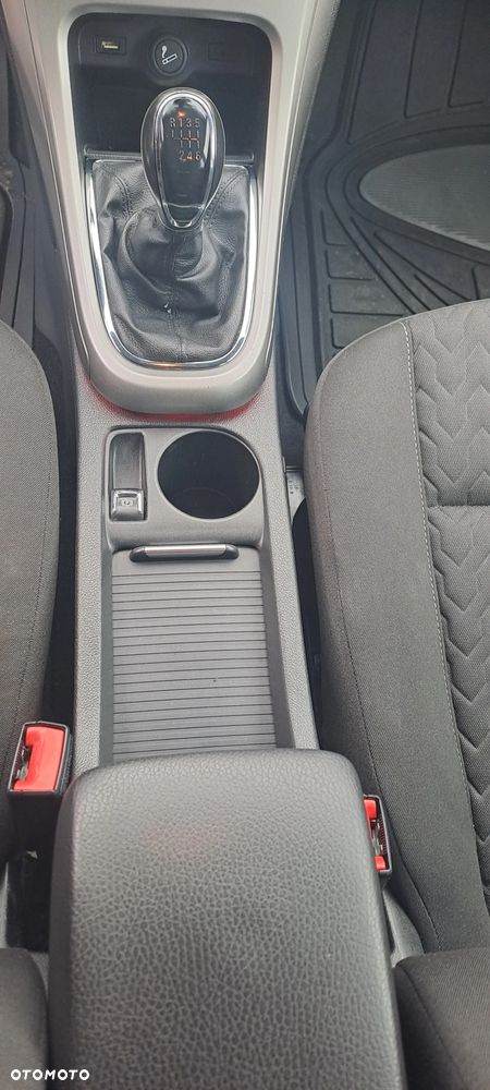 Opel Astra 1.7 CDTI DPF Active - 9