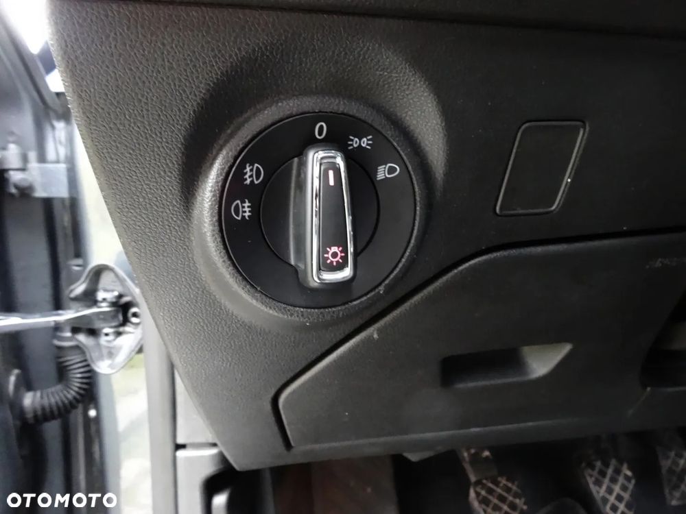 Seat Leon 2.0 TDI DPF Start&Stop FR - 32