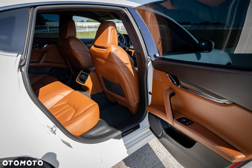 Maserati Quattroporte GranSport GTS - 31