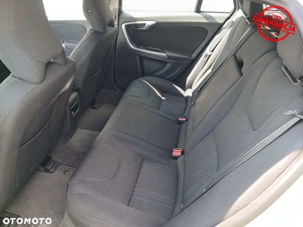 Volvo V60 - 30