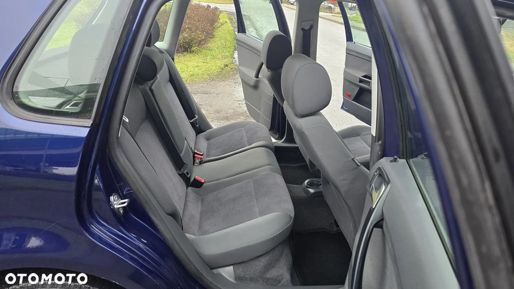 Volkswagen Polo 1.4 Goal - 27