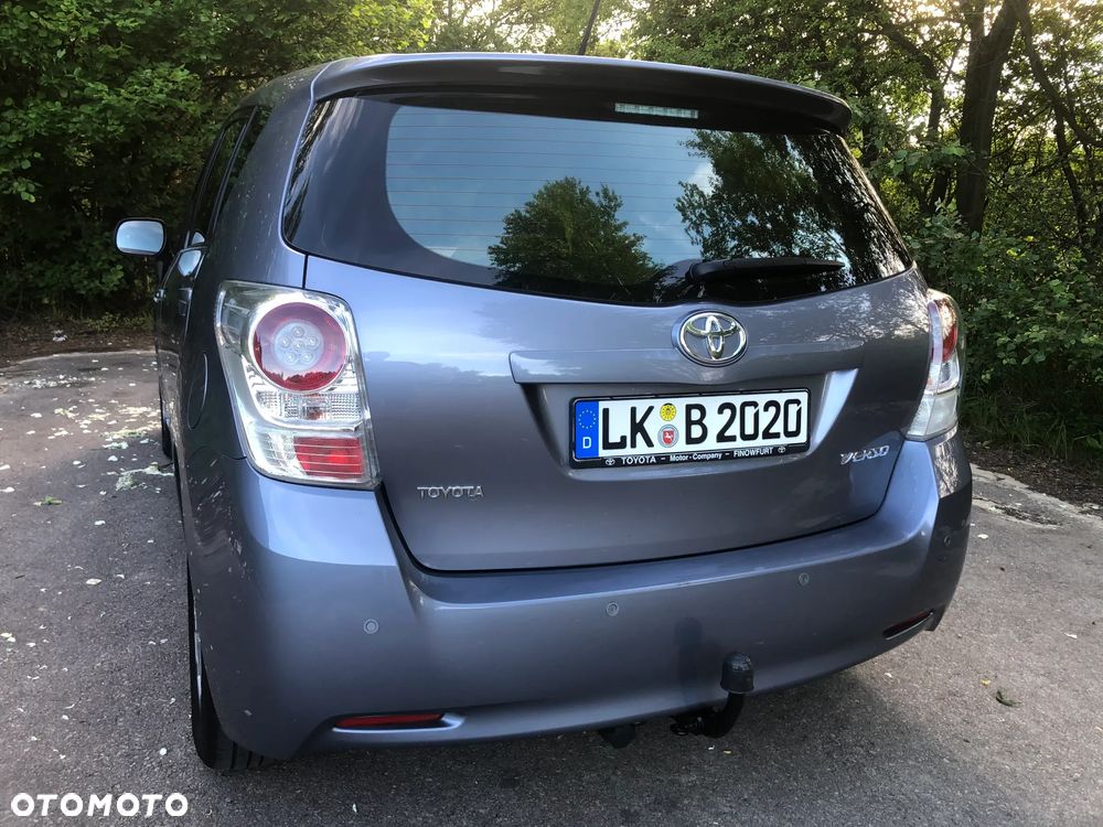 Toyota Verso 1.8 5-Sitzer Executive - 18