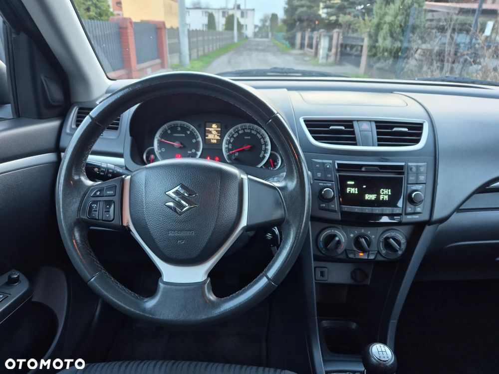 Suzuki Swift - 18