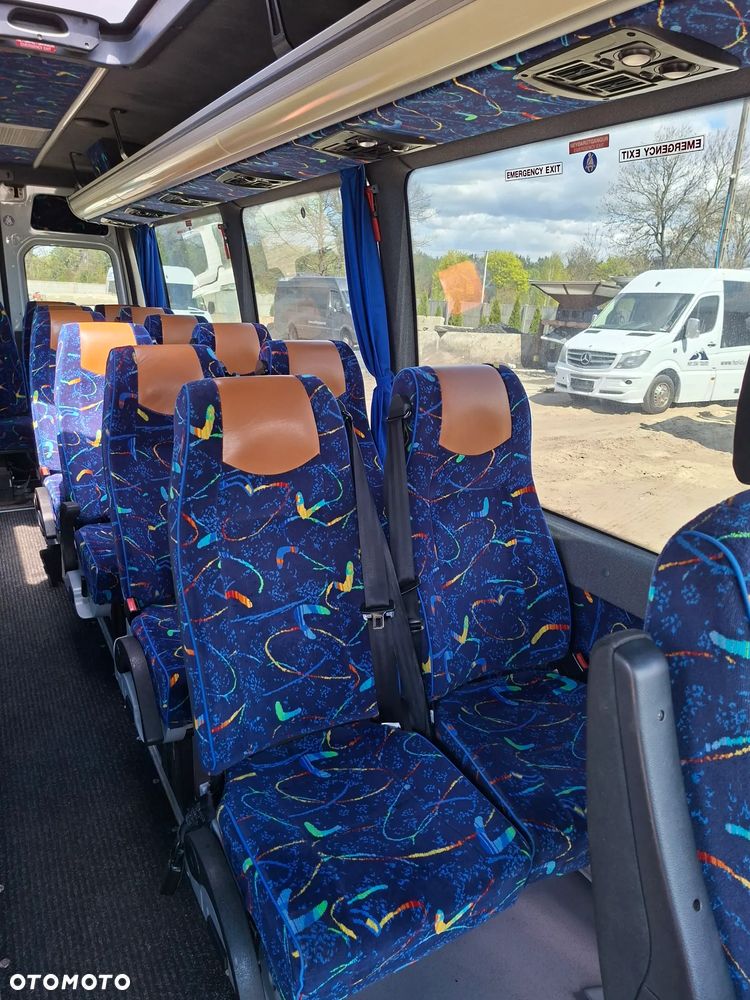 Mercedes-Benz Sprinter 20+1 miejsc - 5