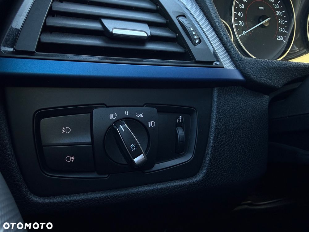 BMW Seria 3 - 21