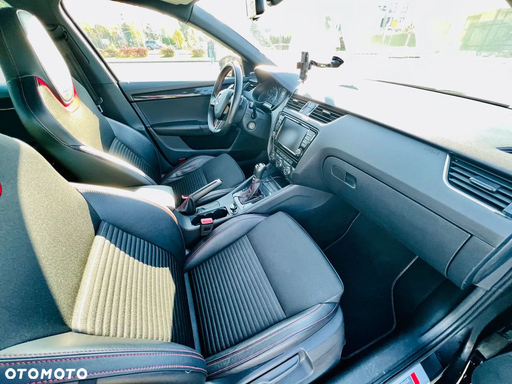 Skoda Octavia - 10