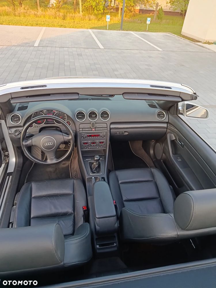 Audi A4 Cabrio 1.8 T - 31