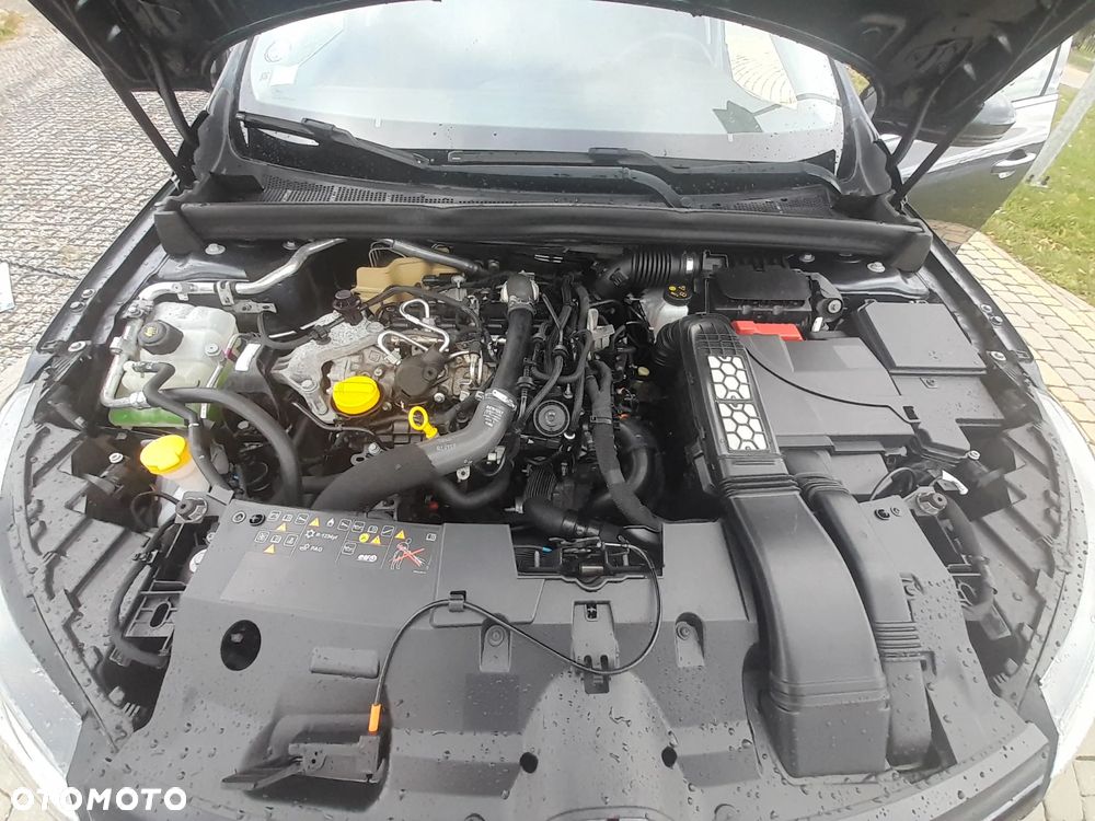 Renault Megane TCe 160 GPF EDC GT LINE - 36