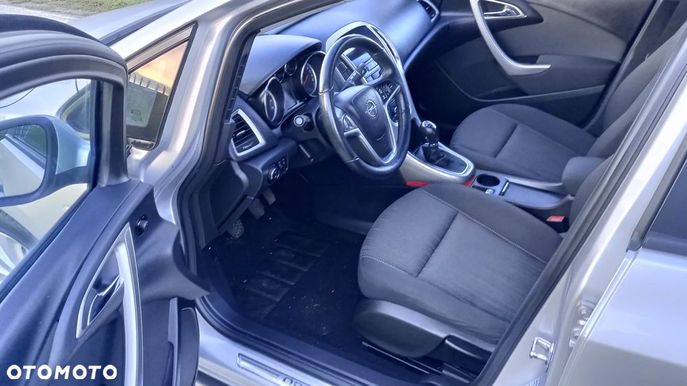 Opel Astra 1.4 Turbo Cosmo - 5