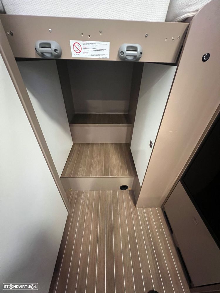 Etrusco T 6900 SB L4H3 Euro 6 5 lugares livrete - 13