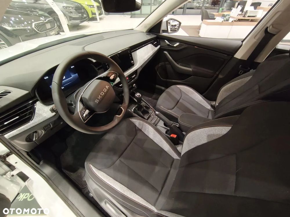 Skoda Kamiq 1.5 TSI Drive DSG - 12