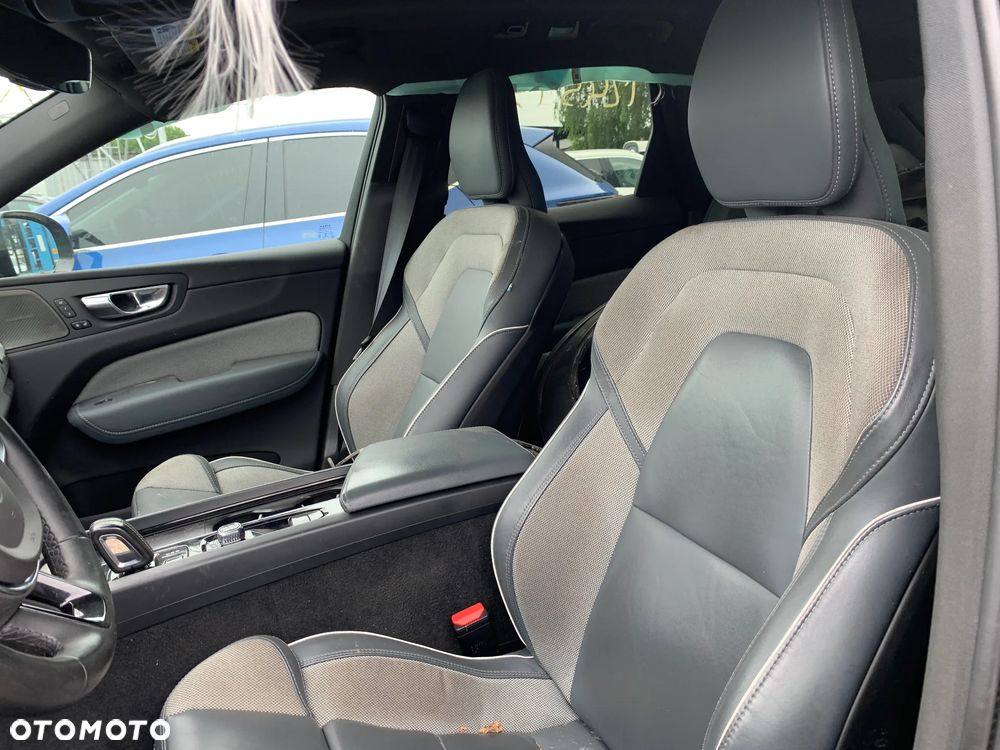 Volvo XC 60 B6 B AWD Geartronic Inscription - 12