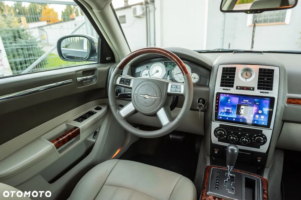 Chrysler 300C 2.7 Automatik - 28