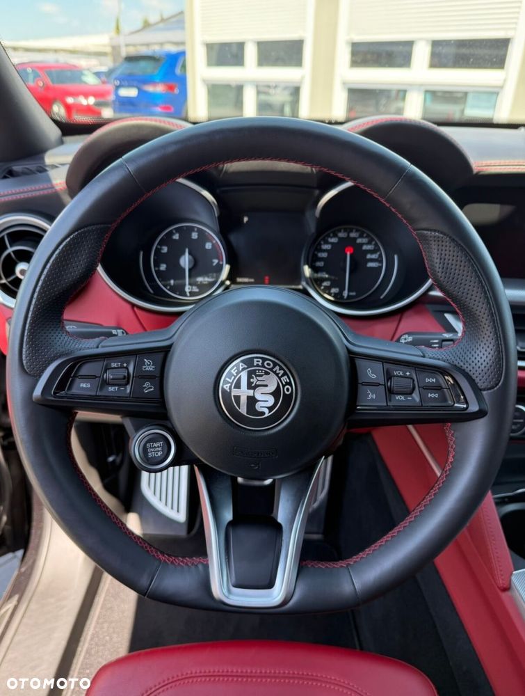 Alfa Romeo Stelvio 2.0 Turbo Veloce Q4 - 15