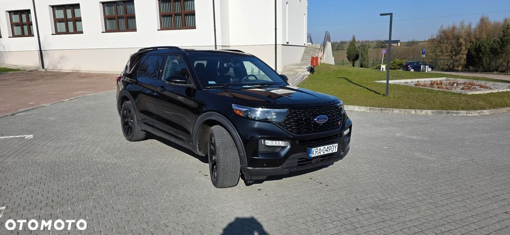 Ford Explorer EcoBoost Plug-in Hybrid ST-LINE - 9